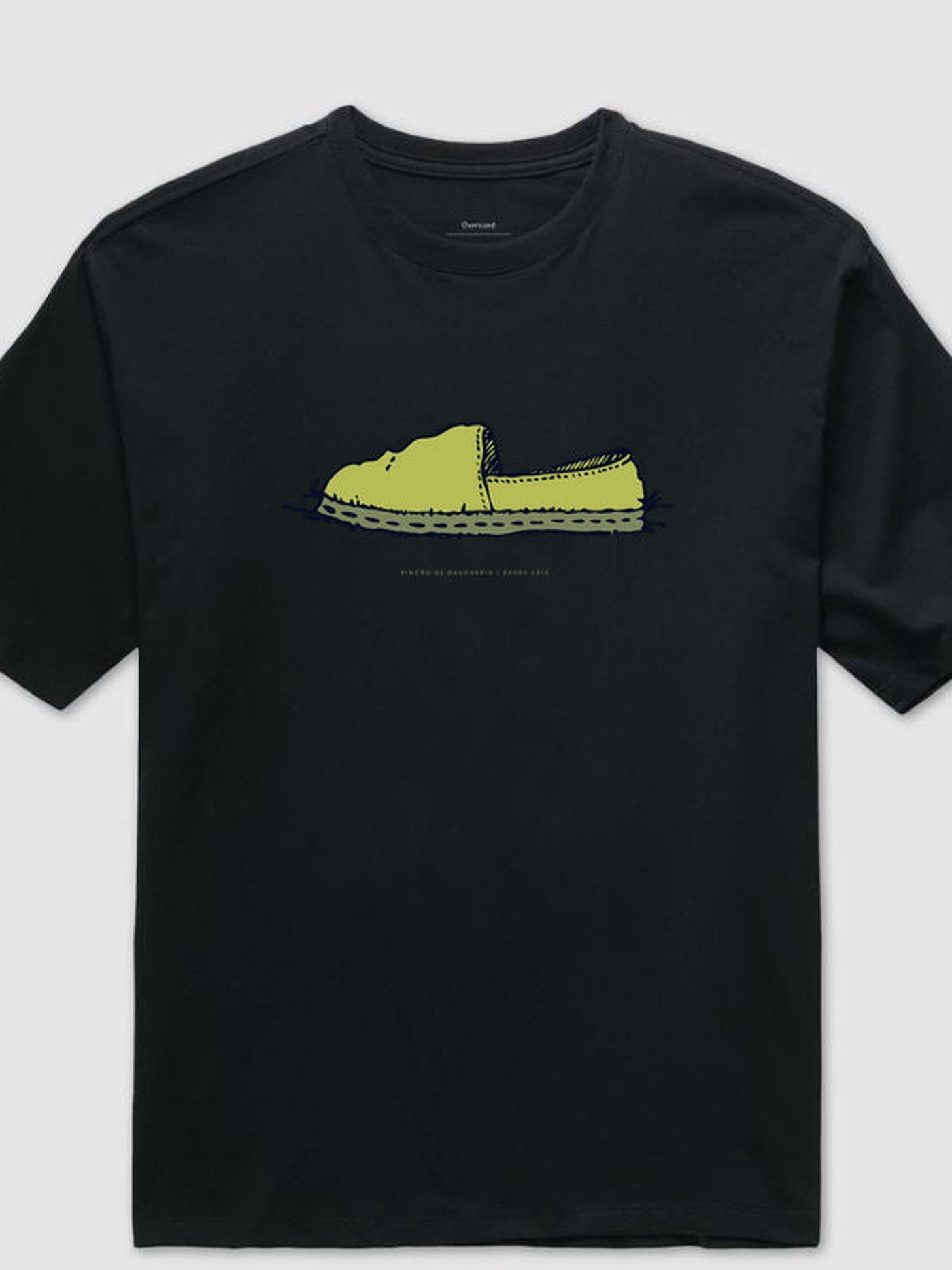 Camiseta Alpargata oversized, modelagem unissex
